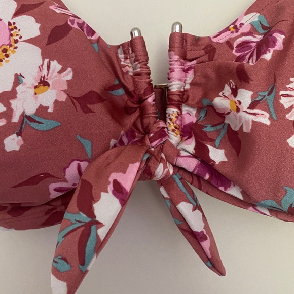 Xhilaration | Bikini Top - Picture 3 of 3